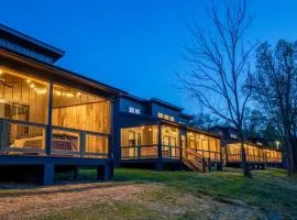 Tway Bird Chalet on The Watauga River
