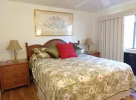 Unit 17 Large 1 Bed 1 Bath Condo Ocean Views