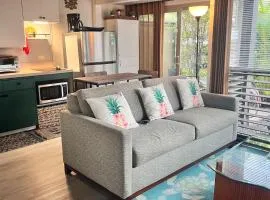 43 Studio Queen Bed