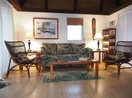 54 Old Hawaii Charm Condo