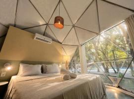 Único Domo de Pipa Conforto e Exclusividade na Mata, Hotel in Pipa