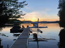 The 513 on the Lake, hotel u gradu Entrelacs