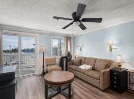ML 343 Ski-InOut Island Kitchen Steps to Ballhooter Sleeps 6