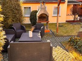 Ferienwohnung Am Schleizer Dreieck, hotel u gradu Šlajc