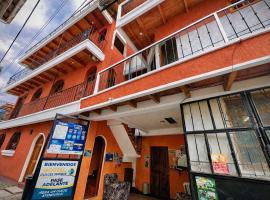 Hostal Dulces Sueños, hotel i Panajachel