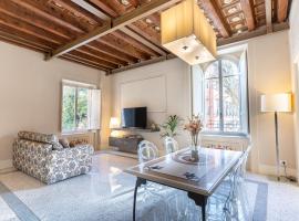Noble Floor - Panoramic Luxury Apartment, hotel em Lucca