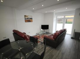 Osterley Place - Apt A, Hotel in Hounslow