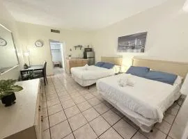 Peaceful Miami Studio Spot 2335