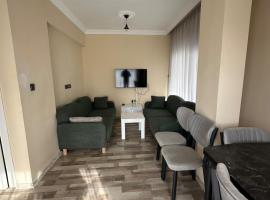 5 minutes to Lara Beach in Kunduda, Antalya, hôtel à Altınkum