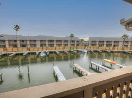 Fisherman Friend! - Coastal Condo - Views Await!, Hotel in Fulton