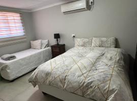 Primkop Cottage, Hotel in White River