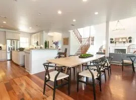 Spicewood Lodge w/Pool, HotTub