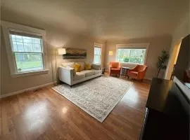 Historic Olympia 4 BR Home Walk to CapitolDwntn