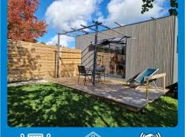Tiny House, 12mn du Parc, Terrasse & Clim