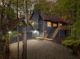 Riverside Retreat DAHLONEGA Hot Tub Sauna Game Room Firepit