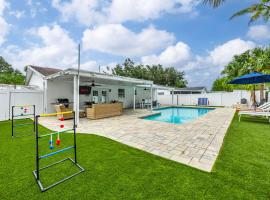 Coastin Close Family Fun HTD Pool Outdoor Games, Hotel in Pinellas Park