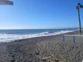 Urbanizacion Bahia, Mezquitilla, al lado de la playa