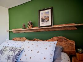 Wee Shot, hotel i Tain