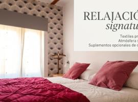 Casa Boutique ALEGRÍA, hotel v destinaci Caudete de las Fuentes