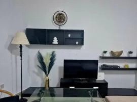 Central 1 BR Retreat