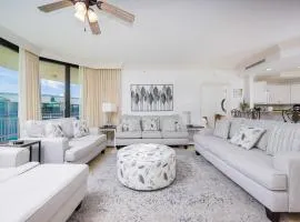 Phoenix on the Bay 1524 condo