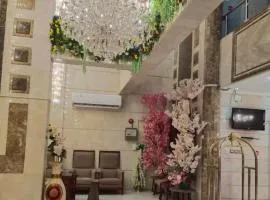 فندق جوهرة ذاخر رويال توصيل مجاني للحرم - Jewel Thakher Royal Hotel Free Shuttle to Haram