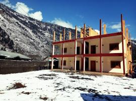Bimla Guest House Neelum Valley, hotel a Sālkhala