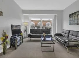 1BR Furnished Apartment at Penn Quarter apts