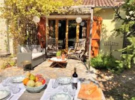 Cottage in Saint-Jean with Terrace