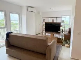 Monoambiente moderno con balcón, piscina en Luque