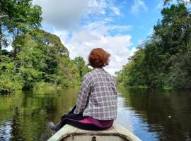 Cabaña Amazon Lodge, hotel a Islas Tinicuro
