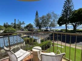 Sunrise on the Esplanade - Oceanfront Apartment