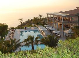 Villaggio Albergo Belmonte, hotel v destinaci Belmonte Calabro