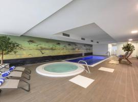 Meliá Setúbal – hotel w mieście Setúbal