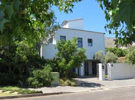 10 Kommandeurs Ave, Stellenbosch、ステレンボッシュにあるニール・エリス・ワインズの周辺ホテル