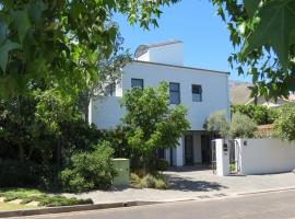 10 Kommandeurs Ave, Stellenbosch, viešbutis mieste Stelenbosas, netoliese – Jan Marais Nature Reserve