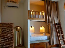 Dreamers Surf House, hotel i Matara