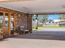 Quality Inn Carriage House โรงแรมในวักกาวักกา