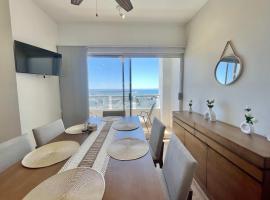 4th Oceanview one br condo pool gym parking, hotel in La Paz