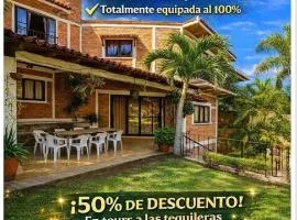 Casa CABAÑA CHULA VISTA a 5 minutos del centro