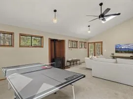 Two Living Areas Room to Gather and Spread Out