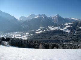 Pension Lipicer, hotel in Kötschach