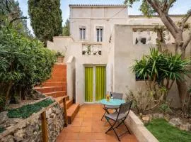 Studio cosy avec terrasse et jardin VAUBAN