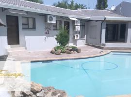 Fourways Executive Residence – hotel w mieście Four Ways