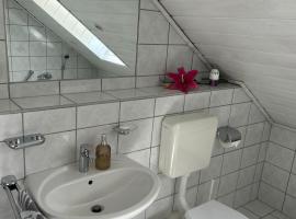 Ferienwohnung2 Renate Strohhöfer, hotel en Hirschaid