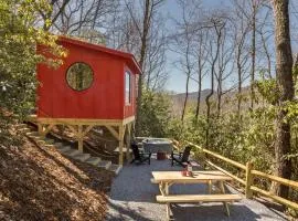 The Cardinal Treehouse
