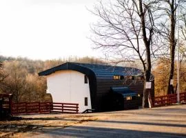 Ares Chalet