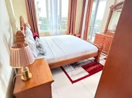 Oysterbay Ocean View 2BRM At Village Supermarket W POOL