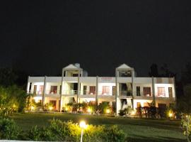 Camp Leo Aaranya Resort, khách sạn ở Sasan Gir