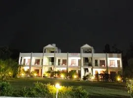 Camp Leo Aaranya Resort